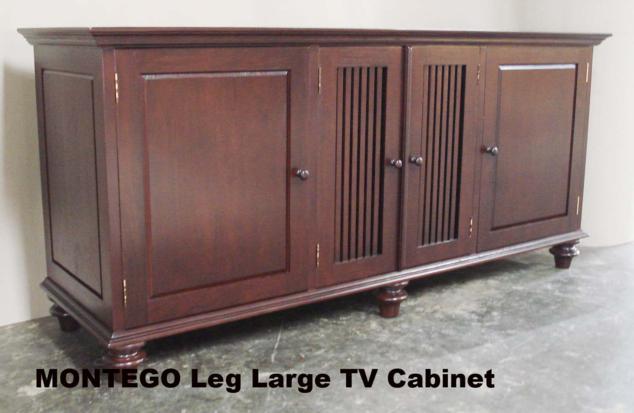 MONTEGO Leg Large TV Cabinet